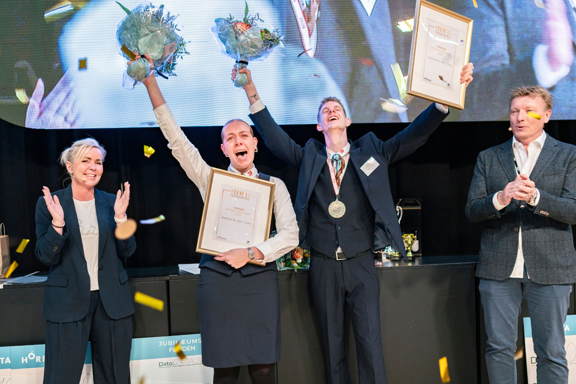 Fra venstre Pia Svane (HORESTA), Årets Tjener 2026 - Mathilde Førster, Årets Tjener 2026 - Kasper T. Larsen og Michael Jørgensen (3F). Foto: Arek Pedersen (HORESTA).