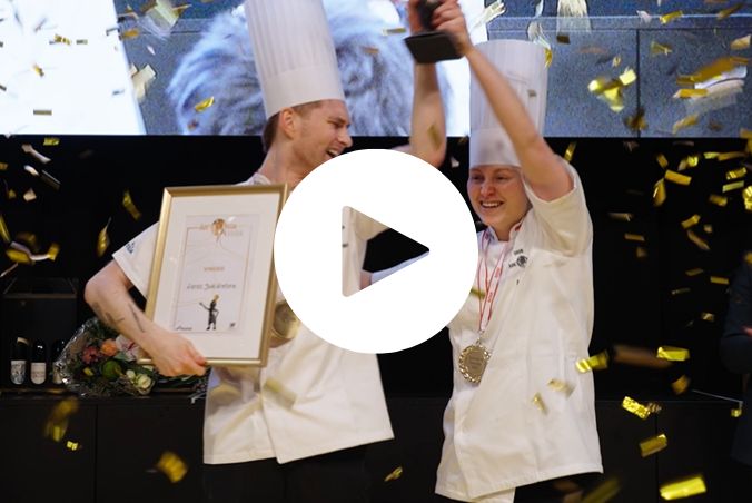 Thumbnail Trofæet Løftes Til Årets Kok Og Årets Tjener 2026