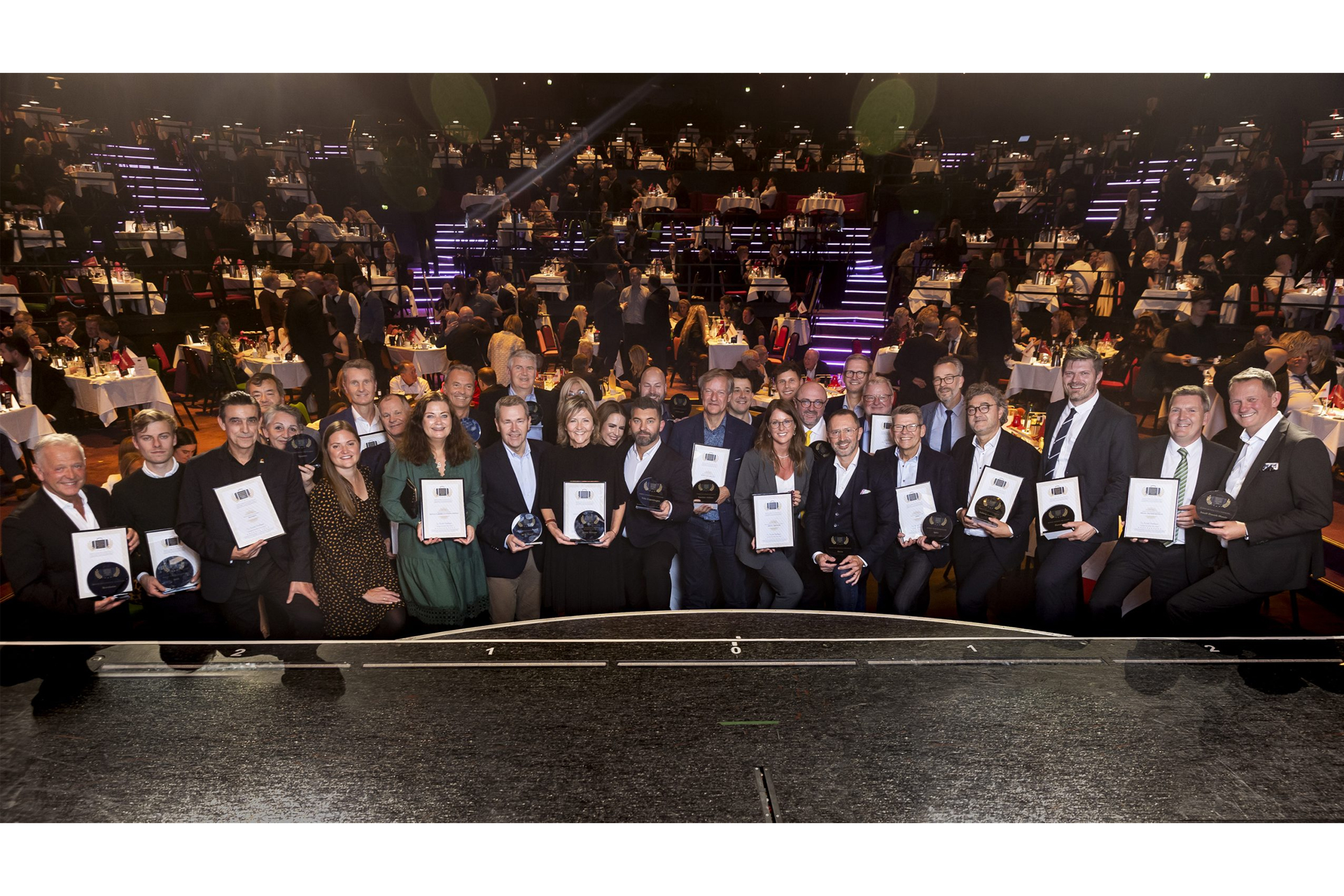 2022-vindere af Danish Travel Awards på scenen i Cirkusbygningen i København. (Foto: Michael Stub // Standby.dk)