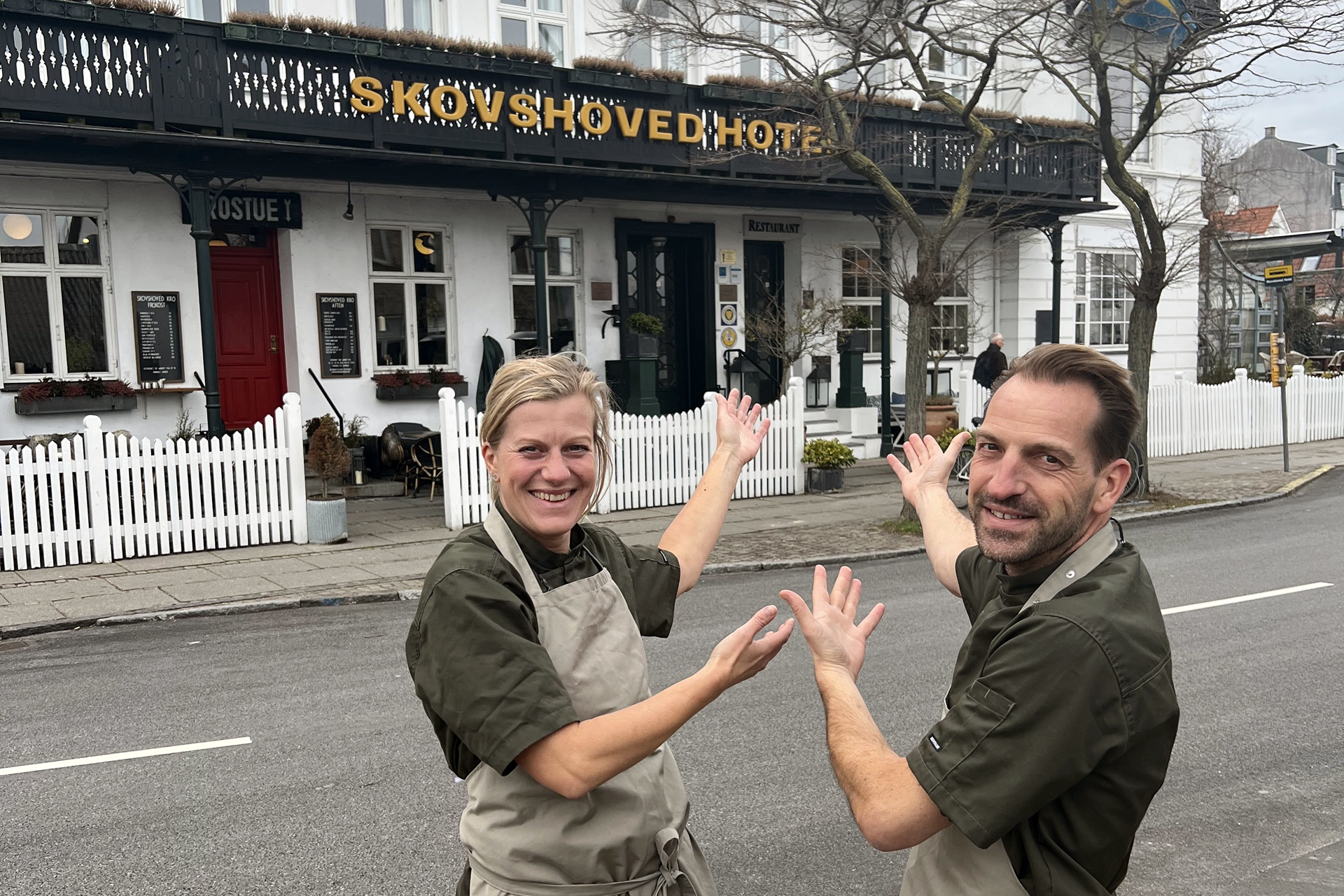 Det nye værtspar på restauranten på Skovshoved Hotel, Stina Øksenhøj Madsen og Casper J. Johansen.